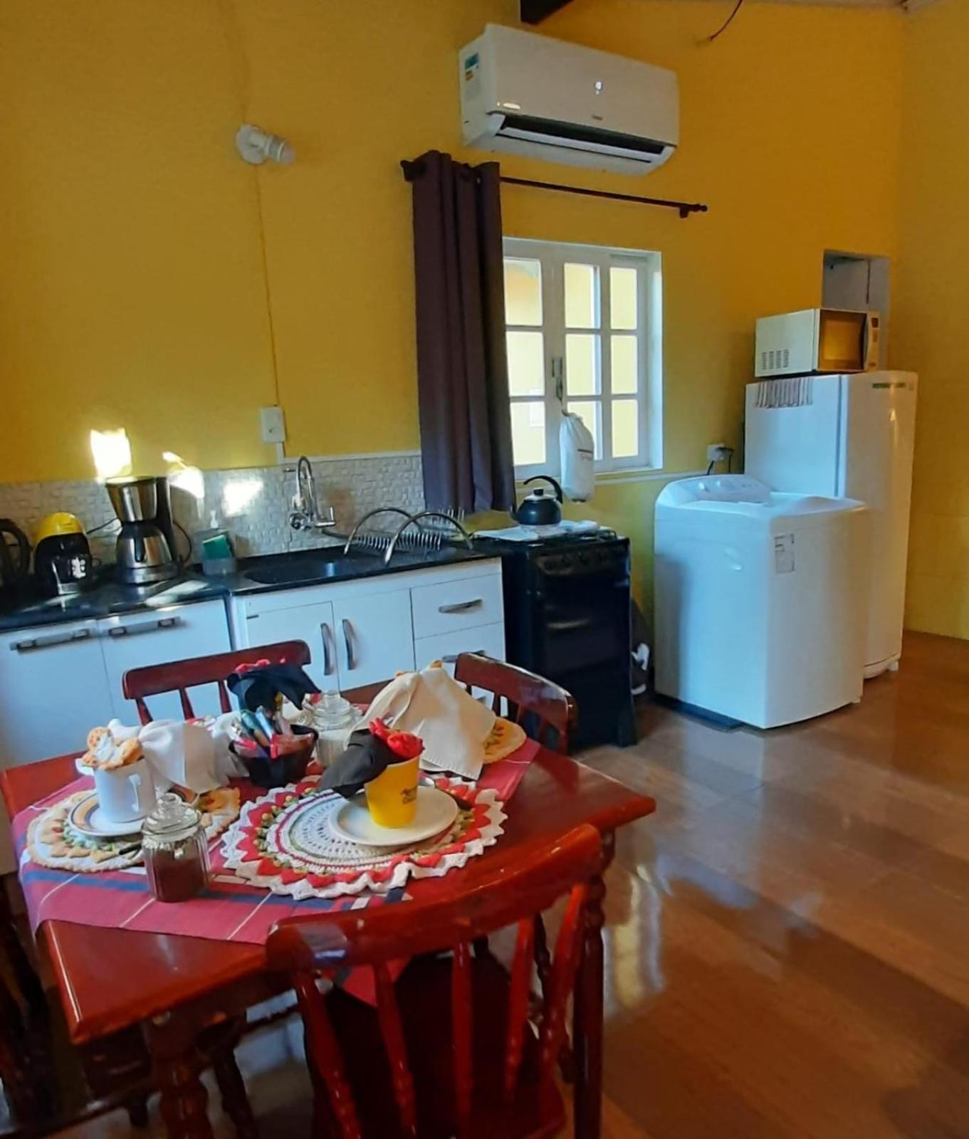 Villacasamarela Mini Casinhas De Hospedes Rio Vermelho Florianópolis Εξωτερικό φωτογραφία